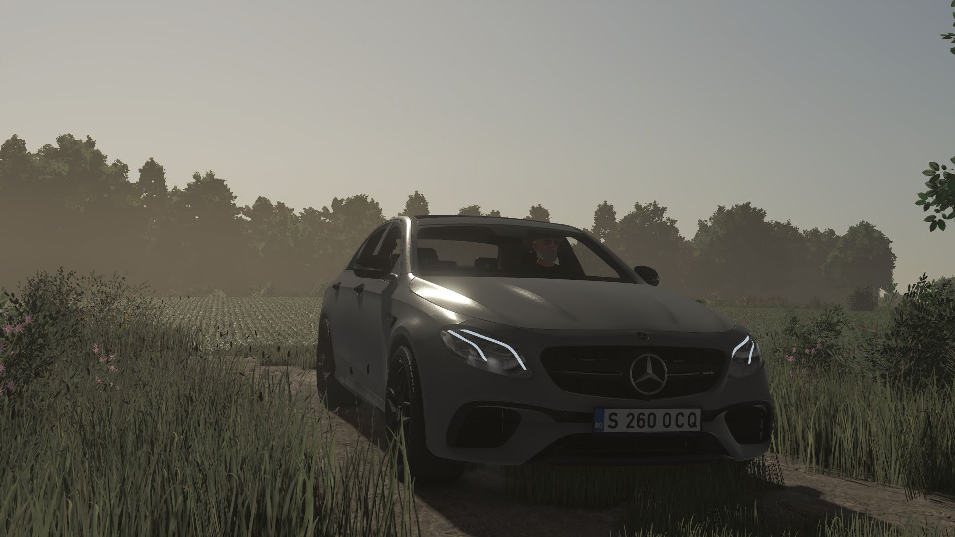 Mercedes-E-Classe-V10.jpg